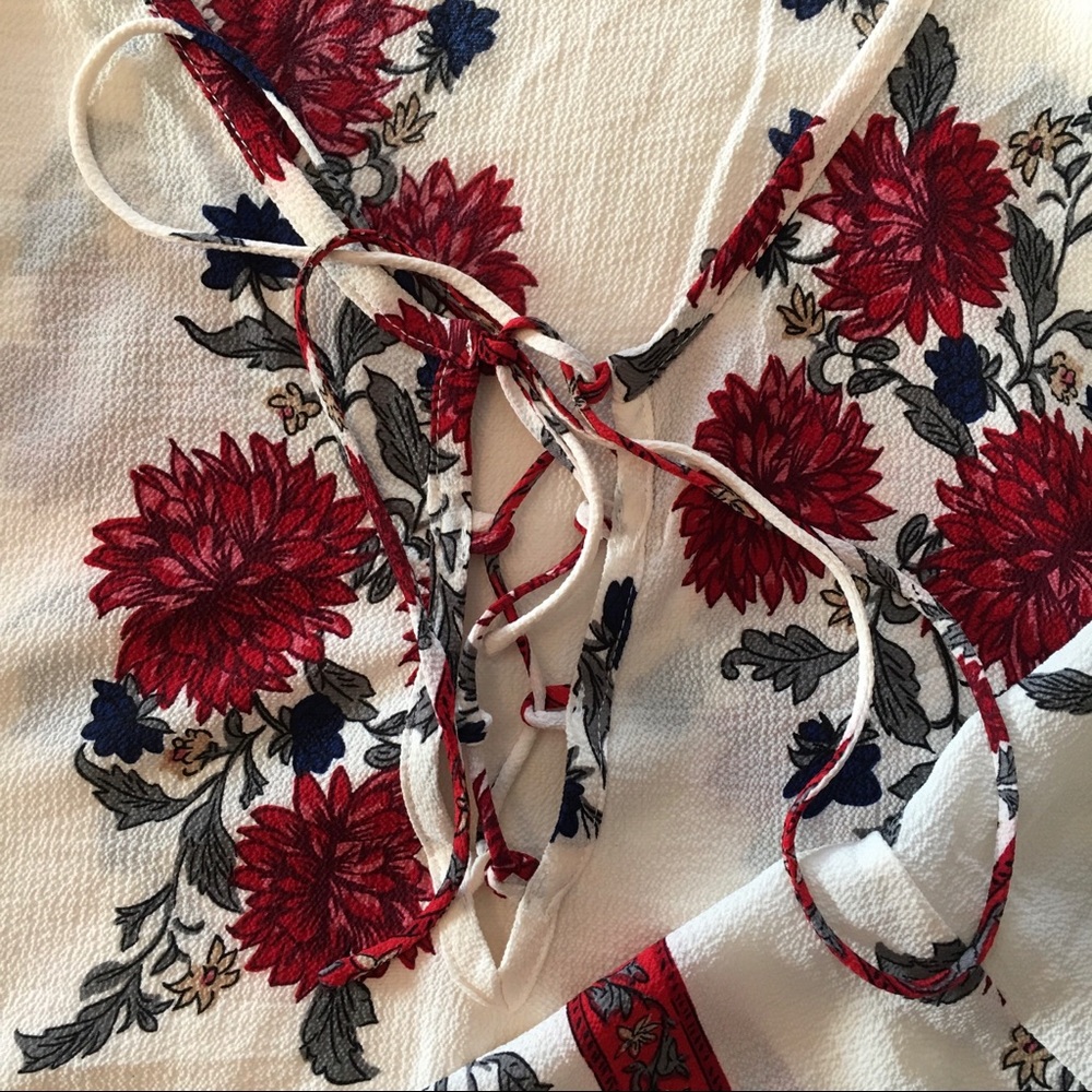 Patterned Dress - Picture 3 of 4